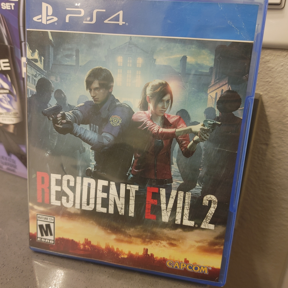 Resident Evil 2 for PS4 by - Blue Case